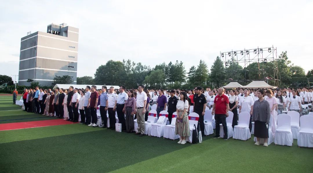 青春是美丽的——南京师范大学附属中学树人学校2025届初三毕业典礼圆满举行