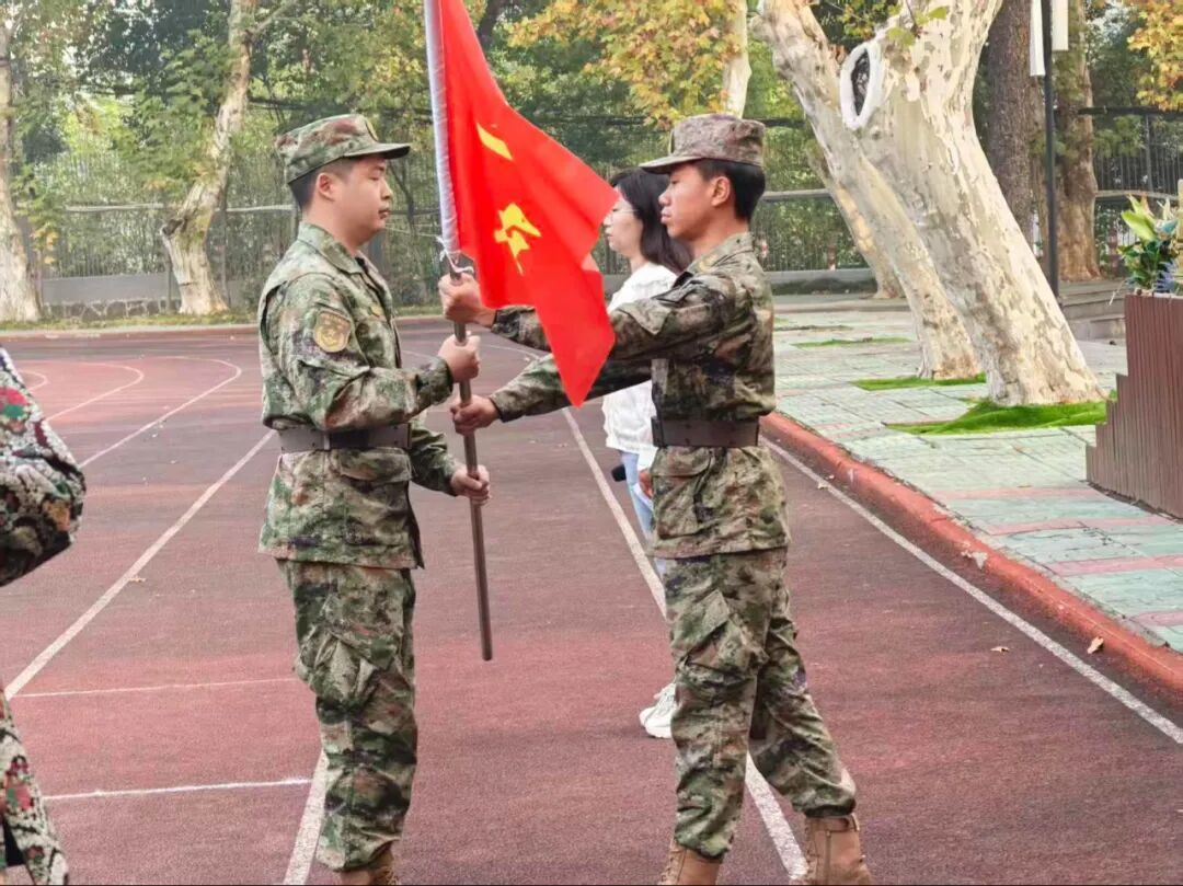 探实践之境 承精神之光——南京市梅山第二中学八年级综合实践活动纪实