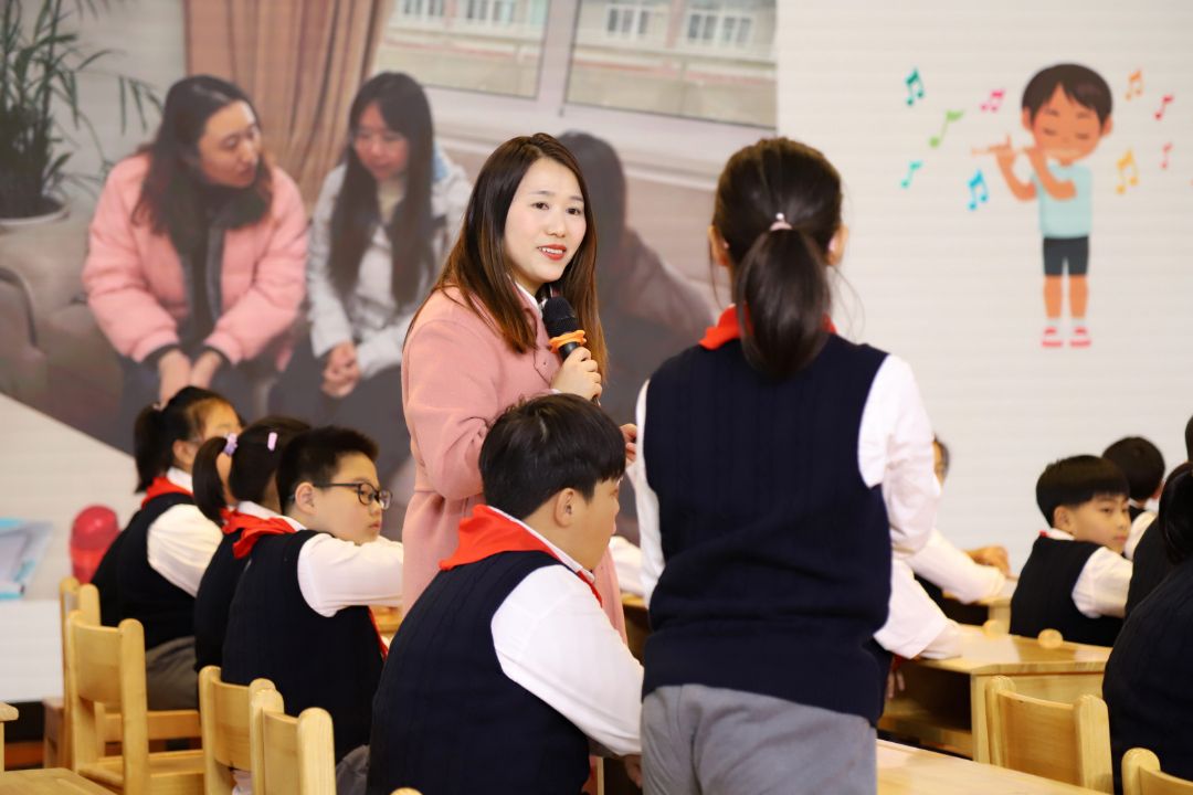 全员关爱：一起发现生命中的美好——南京市栖霞区东部共同体德育科研专题活动圆满举行