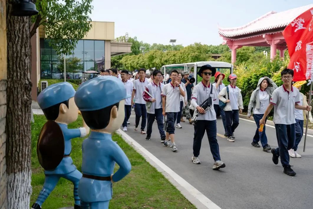 在田地间寻找生命的答案｜南京市中华中学高一年级农村社会实践活动