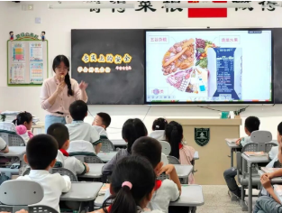 【小学部】精耕班会展风采 德育润心促成长——南师附中高淳学校举行新进班主任主题班会亮相课活动