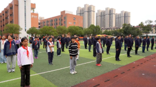 以“演”铸防 上坊小学这场“火”速行动,守护学生平安路