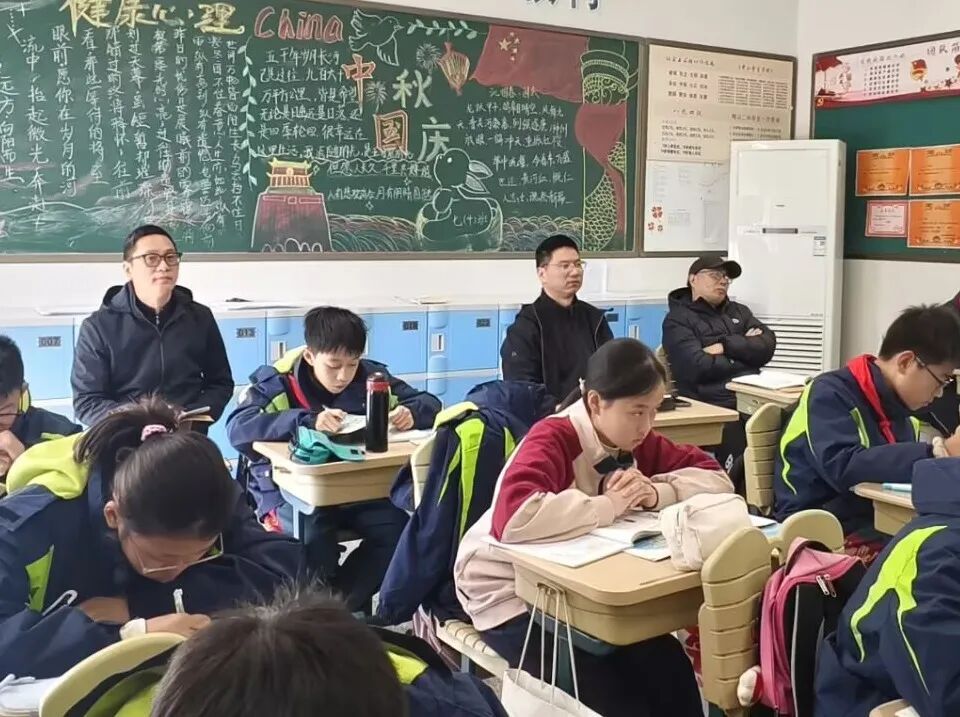 雨花台区教师发展中心对梅山二中开展教学视导活动