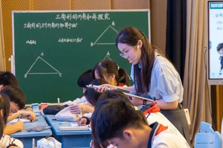 【科中•教科研】玄武教育报道|未来课堂长啥样，这场研讨来了