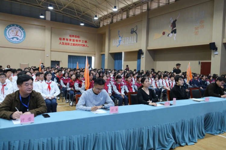 燃爆校园!南京市板桥中学合唱大赛圆满落幕,少年声浪里藏着最美的时代与青春